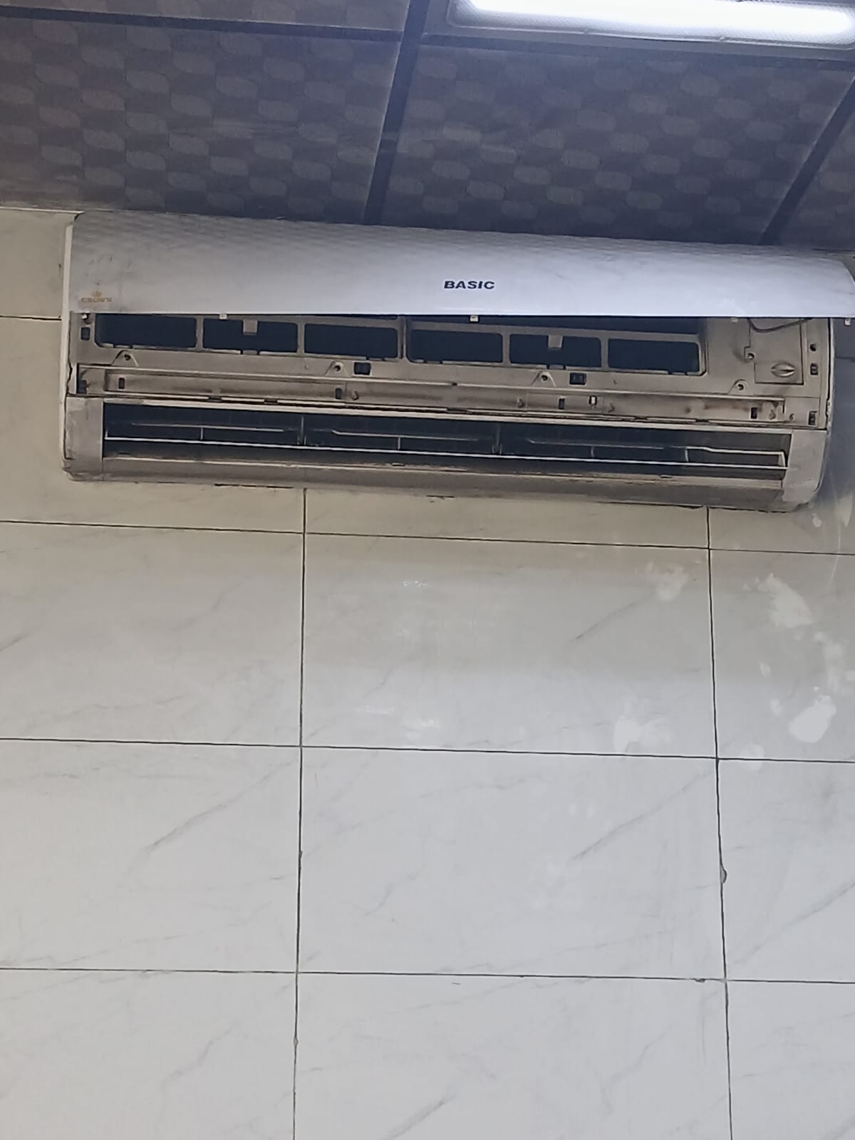 صيانه وتنظيف تكييف - فني تكييف محترف - أعمال تكييف المدينة المنورة